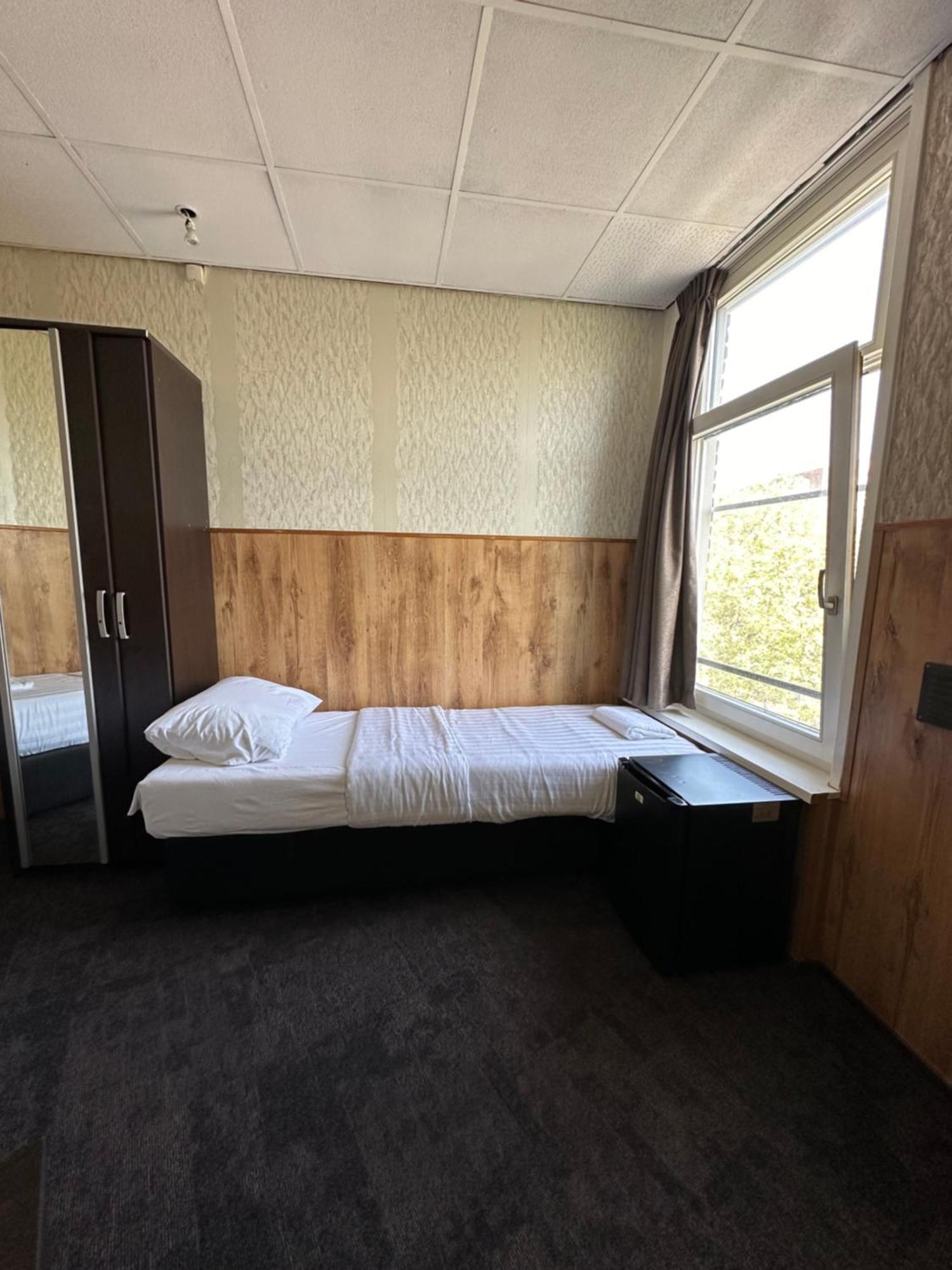 Flex-Inn Rotterdam Ngoại thất bức ảnh