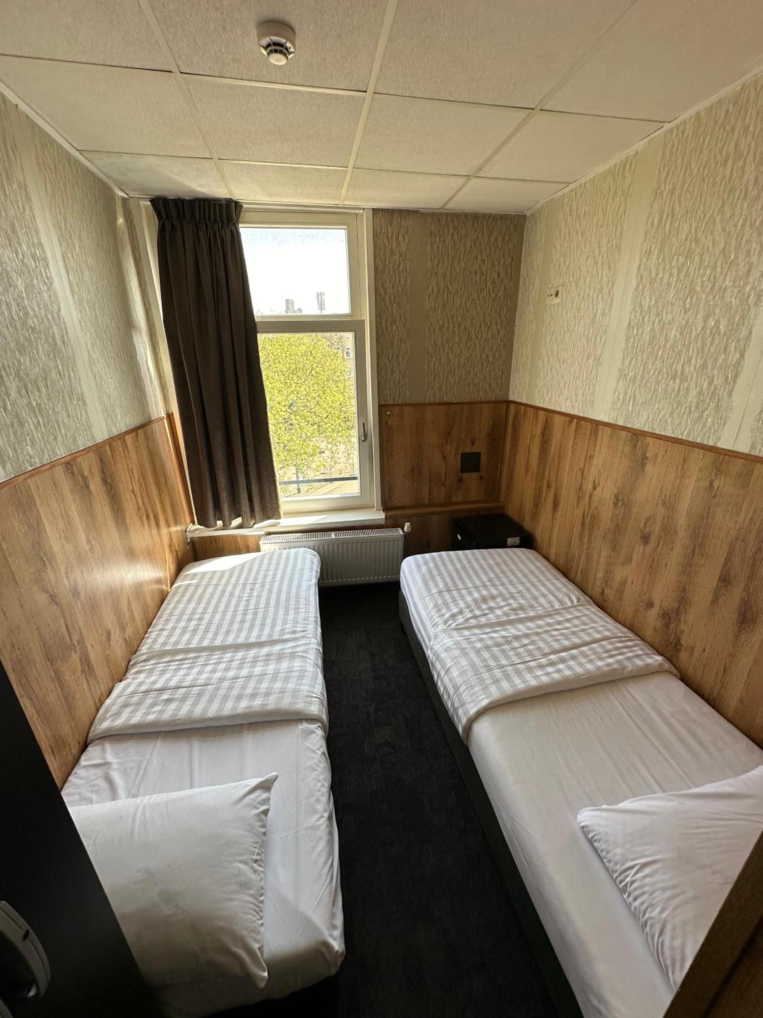 Flex-Inn Rotterdam Ngoại thất bức ảnh